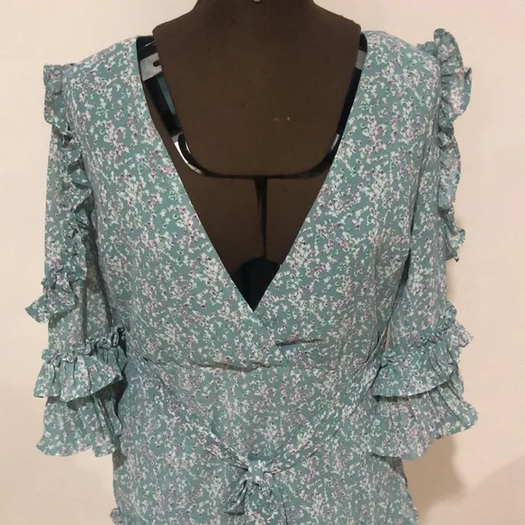 BNWT frilly “Sweet pot” size 10 mini dress - Picture 2 of 6